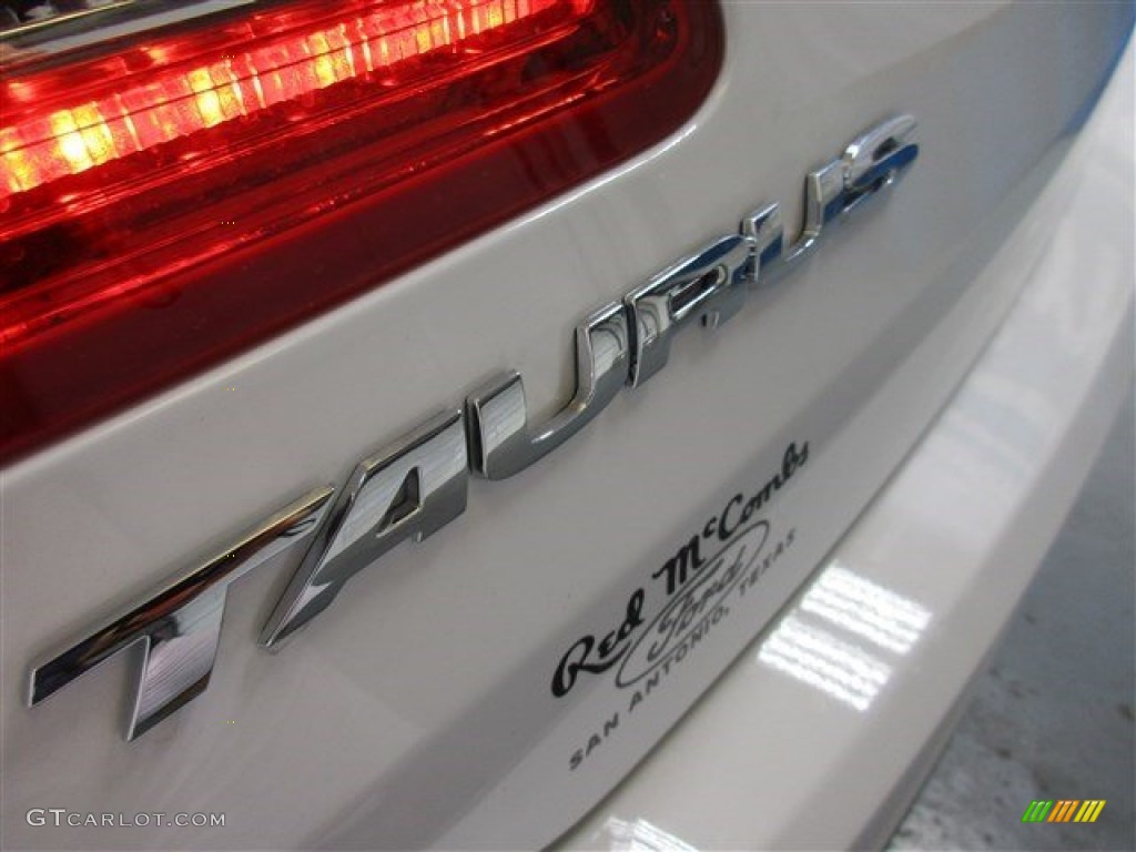 2015 Taurus SE - Oxford White / Dune photo #6