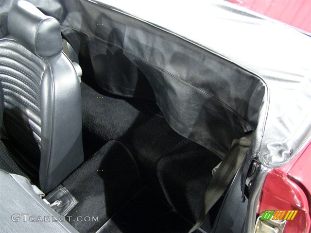 1974 TR6  - Maroon / Black photo #12