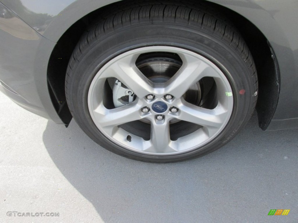 2016 Ford Fusion SE Wheel Photo #105422757