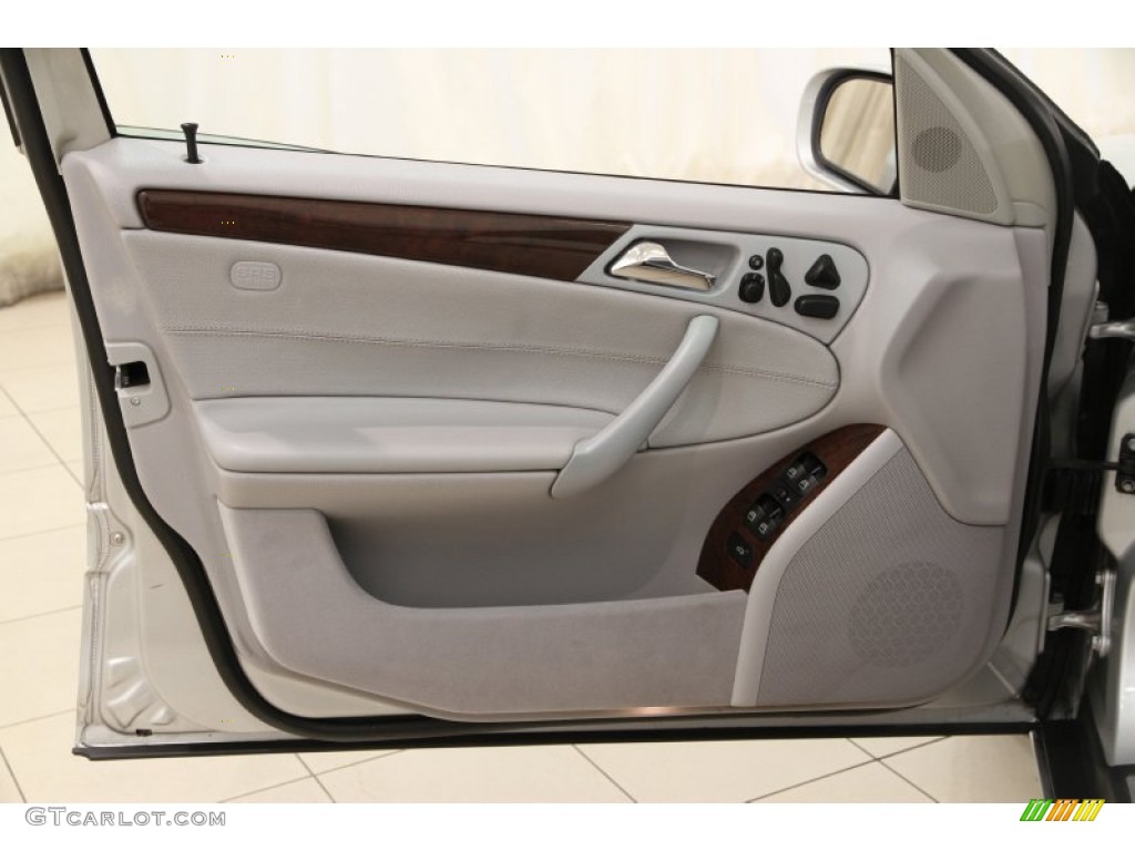 2002 Mercedes-Benz C 240 Sedan Door Panel Photos