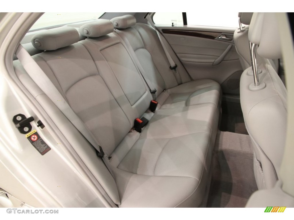 2002 C 240 Sedan - Brilliant Silver Metallic / Ash photo #24