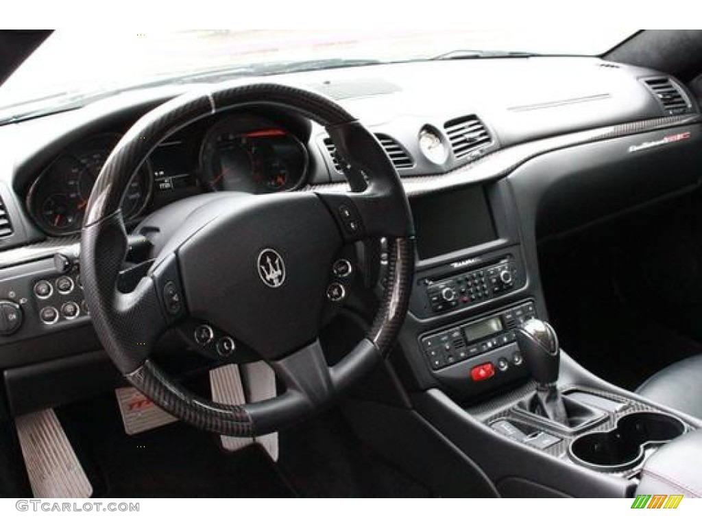 2014 Maserati GranTurismo MC Coupe Nero Dashboard Photo #105426239