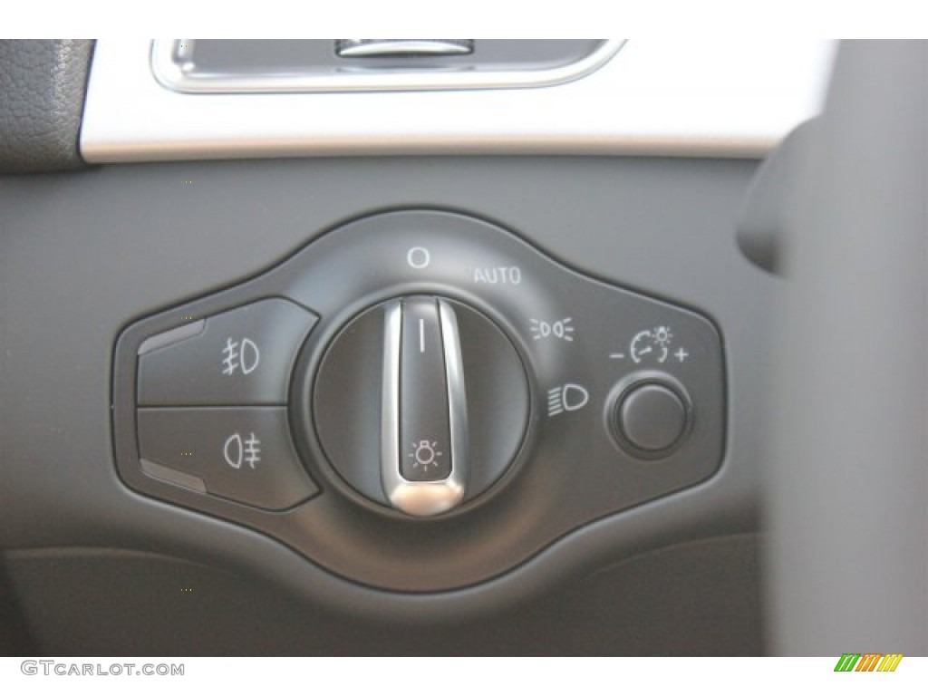 2016 Audi A4 2.0T Premium Controls Photo #105428438