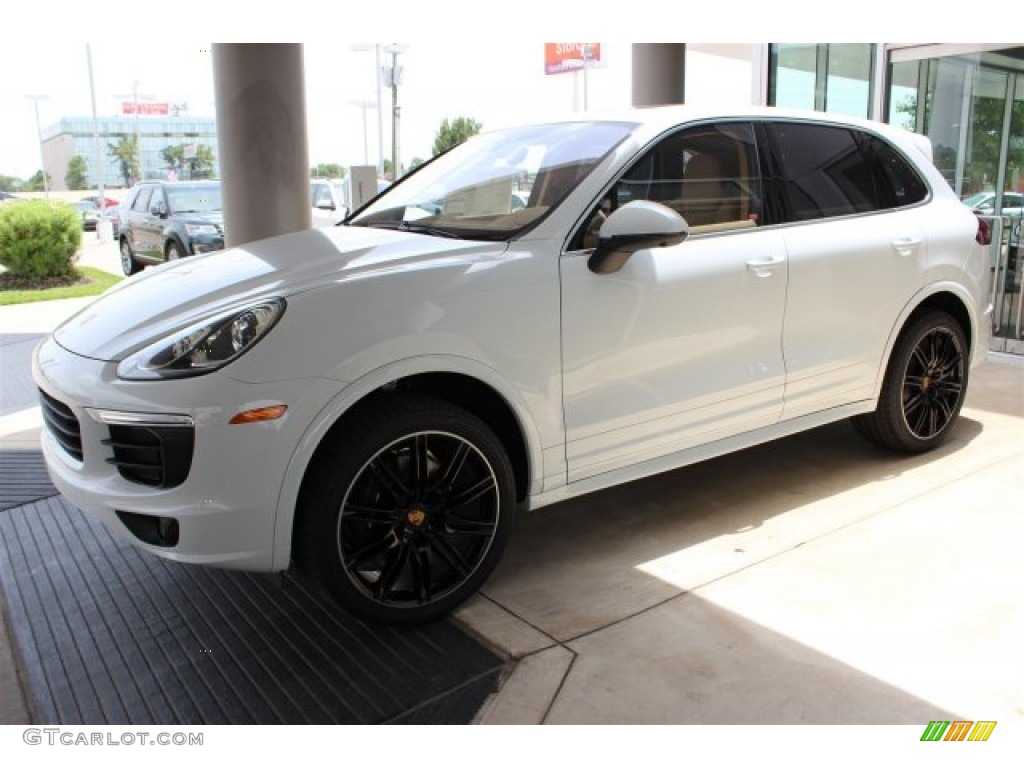 2016 Cayenne  - Carrara White Metallic / Luxor Beige photo #5