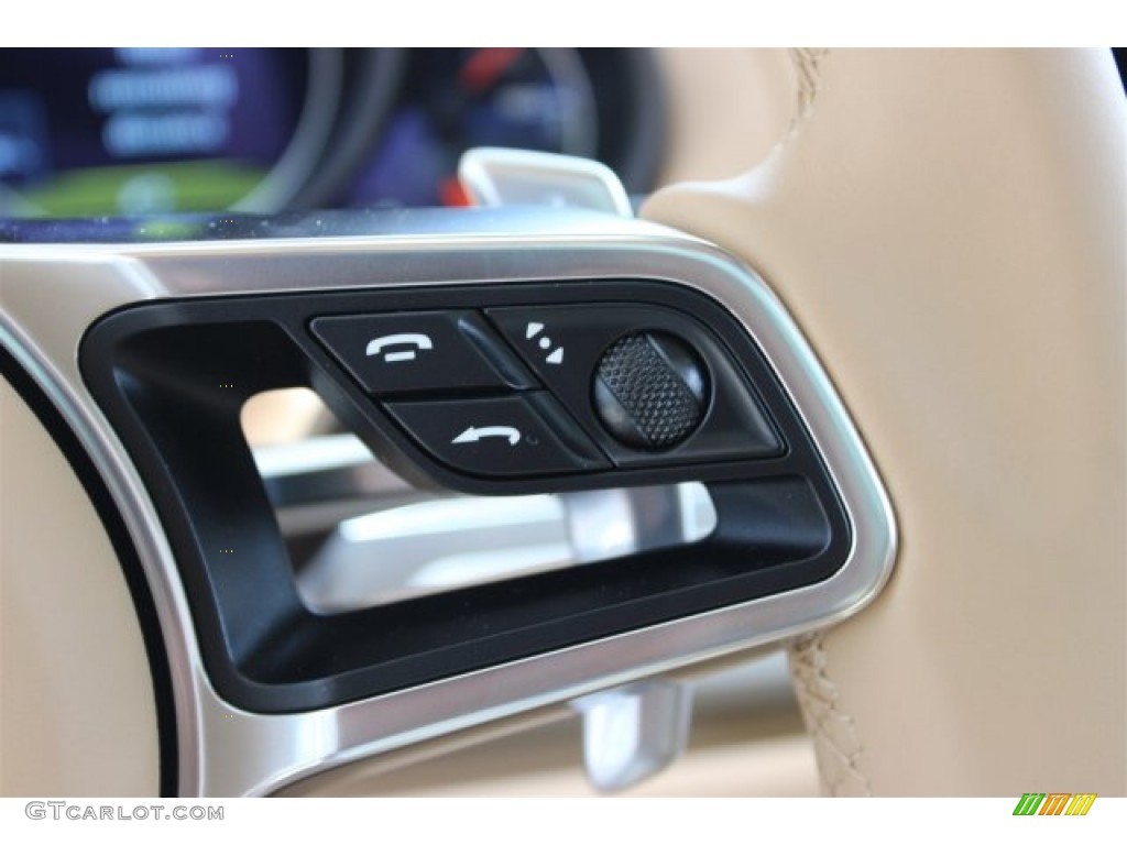 2016 Cayenne  - Carrara White Metallic / Luxor Beige photo #30
