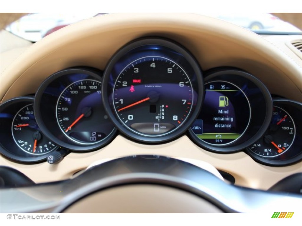 2016 Porsche Cayenne Standard Cayenne Model Gauges Photo #105431282
