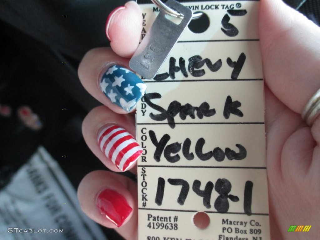 2015 Spark LS - Lemonade / Yellow/Yellow photo #15