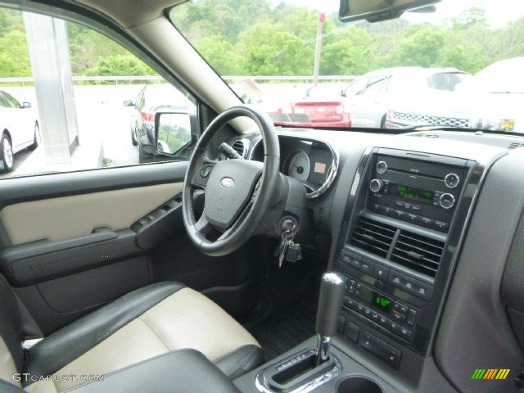 2008 Explorer Sport Trac Limited 4x4 - Silver Birch Metallic / Camel photo #13