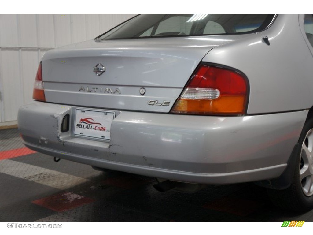 1999 Altima GLE - Platinum Metallic / Dusk photo #58