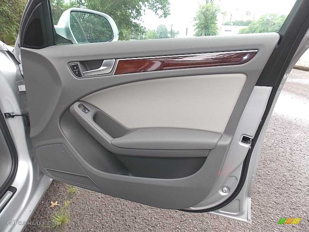 2011 Audi A4 2.0T quattro Sedan Light Gray Door Panel Photo #105447506