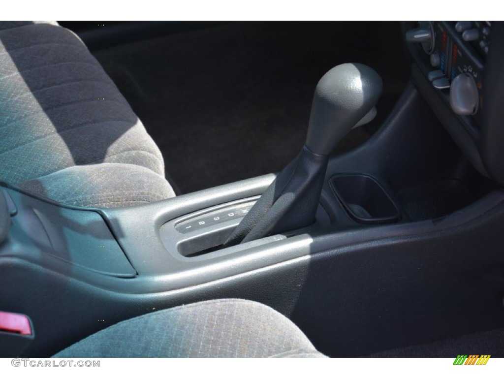 2003 Grand Prix SE Sedan - Galaxy Silver Metallic / Graphite photo #19