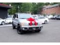 2000 Sierra Silver Metallic Nissan Pathfinder SE 4x4 #105423402