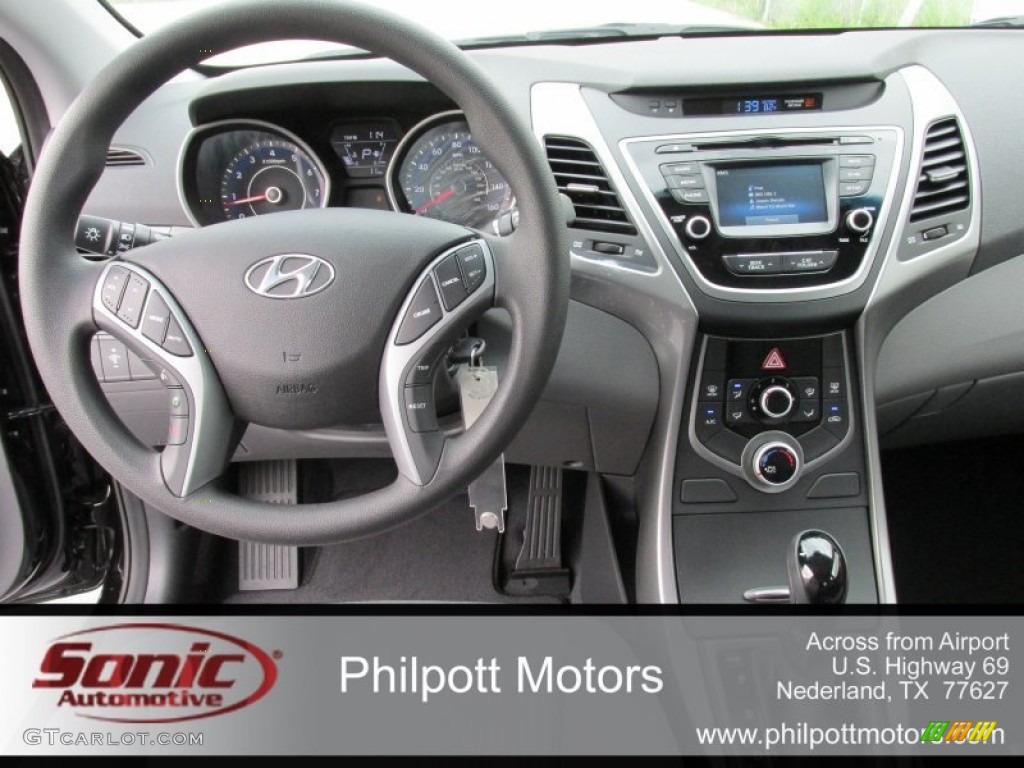 2016 Elantra SE - Phantom Black / Gray photo #22