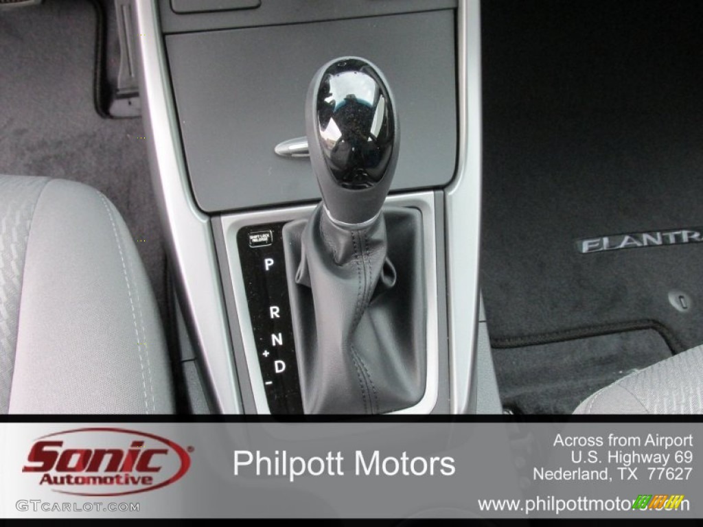 2016 Elantra SE - Phantom Black / Gray photo #26