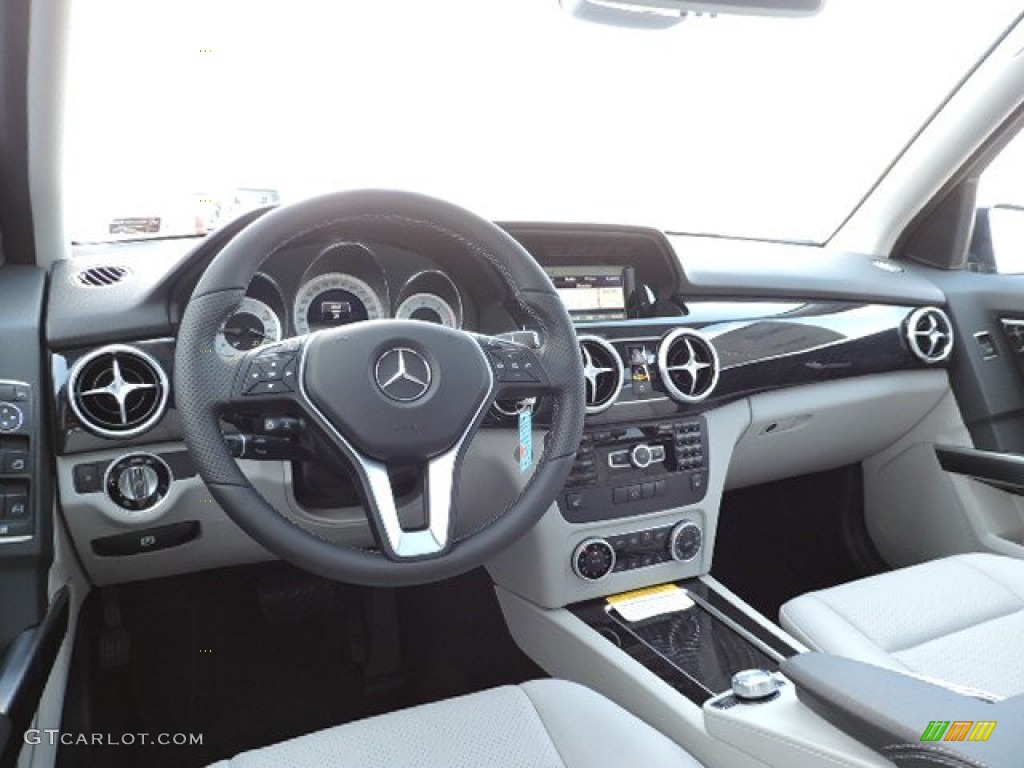 2015 GLK 250 BlueTEC 4Matic - Lunar Blue Metallic / Ash/Black photo #8