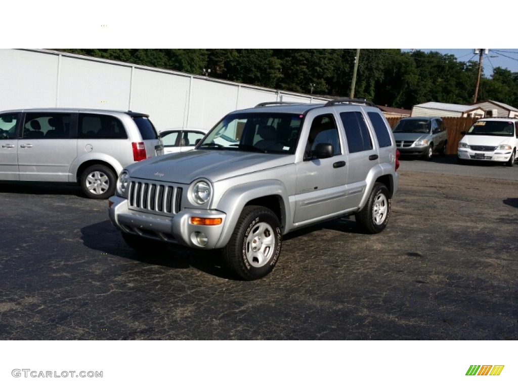 2002 Liberty Limited 4x4 - Bright Silver Metallic / Dark Slate Gray photo #1