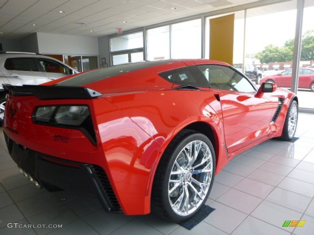 Torch Red 2015 Chevrolet Corvette Z06 Coupe Exterior Photo #105466419
