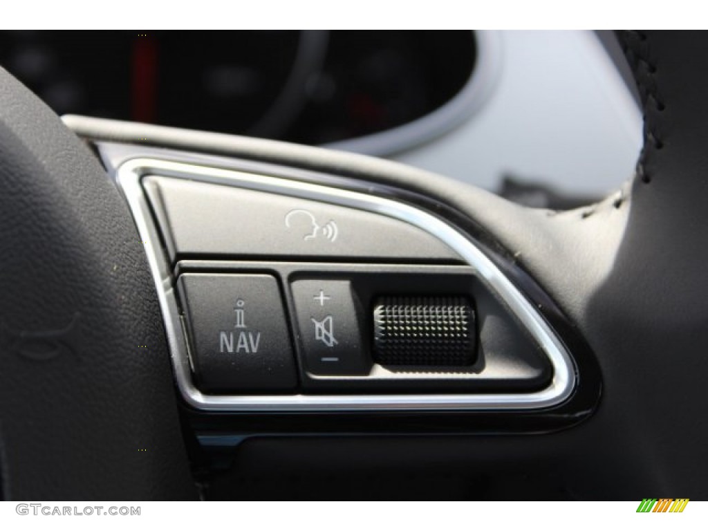 2016 Audi A4 2.0T Premium Controls Photo #105466899