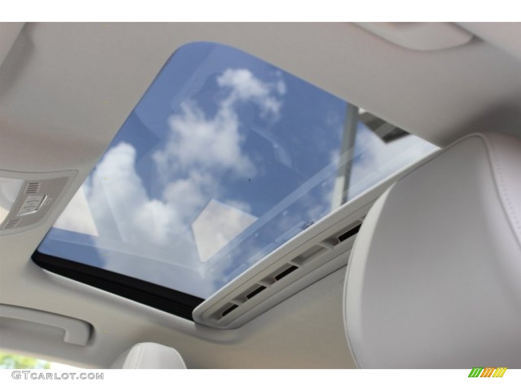 2016 Audi A4 2.0T Premium Sunroof Photos