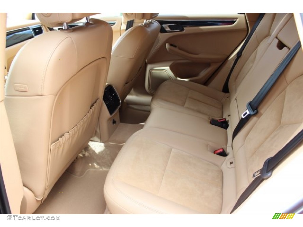 Luxor Beige Interior 2016 Porsche Macan S Photo #105467694