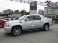 Radiant Silver Metallic - Escalade EXT Luxury AWD Photo No. 9