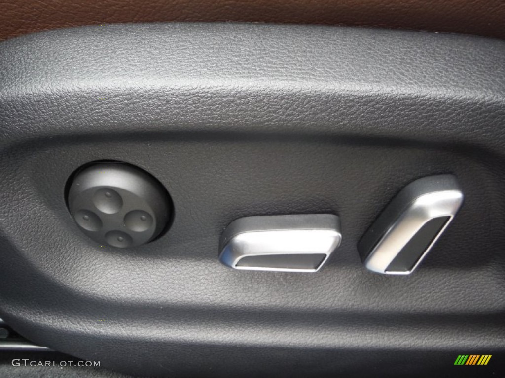 2016 Audi Q3 2.0 TSFI Prestige quattro Controls Photo #105482031