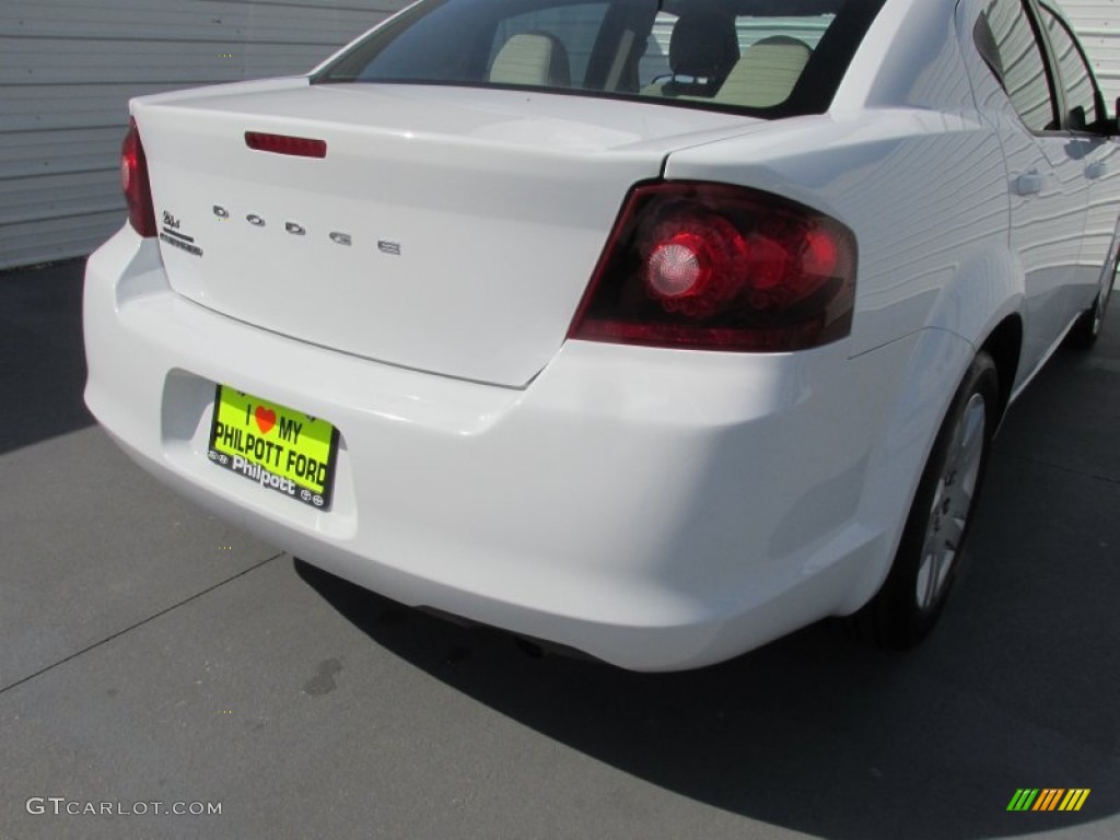 2014 Avenger SE - Bright White / Black/Light Frost Beige photo #12