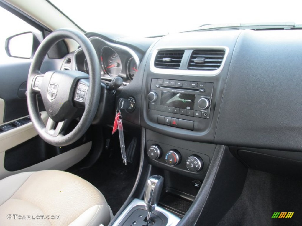 2014 Avenger SE - Bright White / Black/Light Frost Beige photo #23