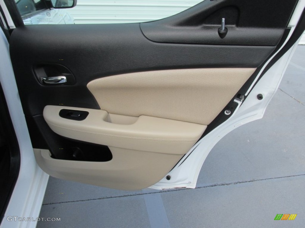 2014 Avenger SE - Bright White / Black/Light Frost Beige photo #25