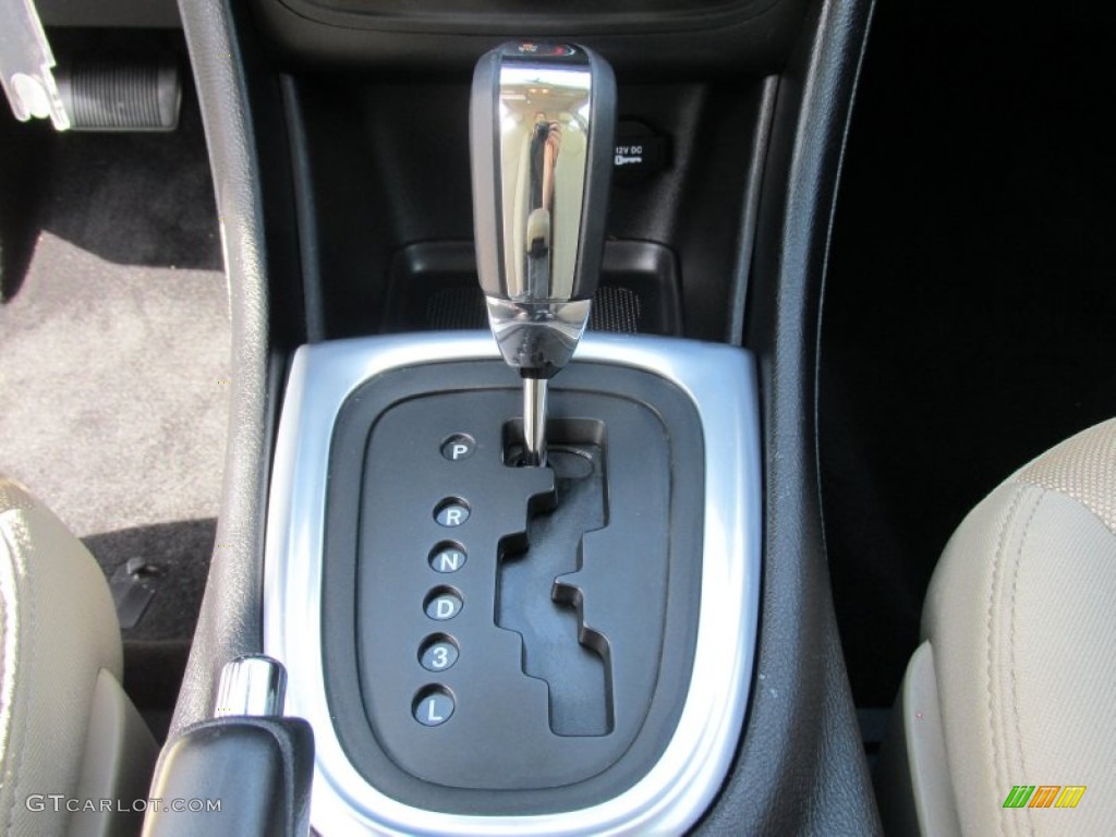2014 Avenger SE - Bright White / Black/Light Frost Beige photo #38