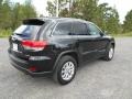 Brilliant Black Crystal Pearl - Grand Cherokee Laredo Photo No. 9