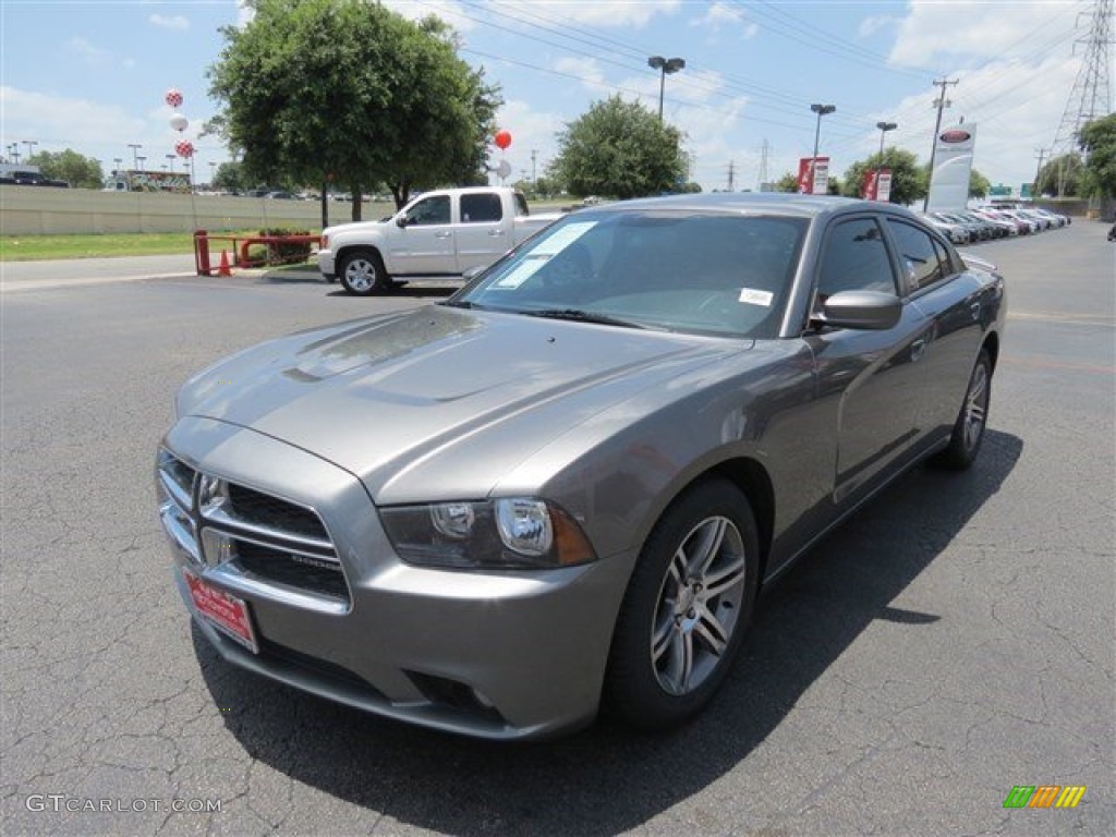 2012 Charger SXT - Tungsten Metallic / Black/Light Frost Beige photo #3