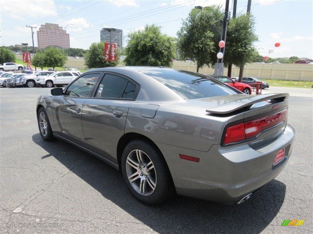 2012 Charger SXT - Tungsten Metallic / Black/Light Frost Beige photo #5