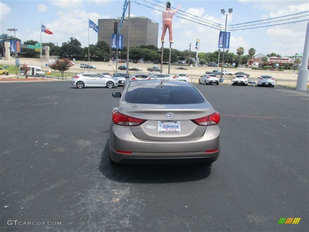 2016 Elantra SE - Desert Bronze / Beige photo #8