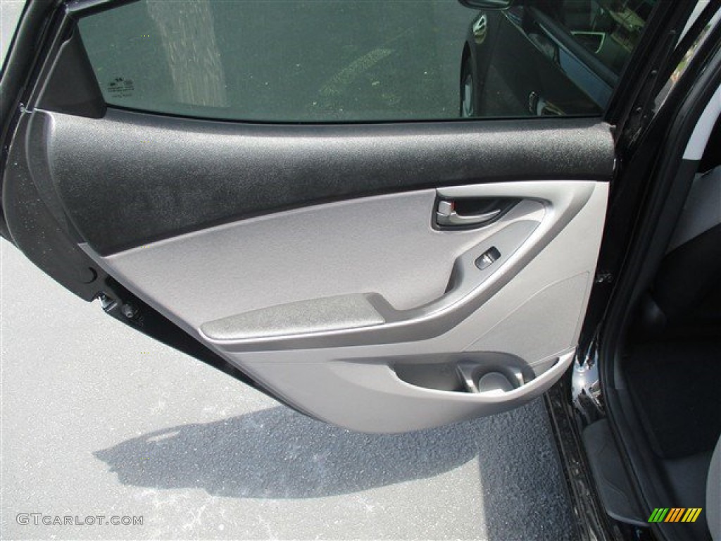 2016 Elantra SE - Phantom Black / Gray photo #12