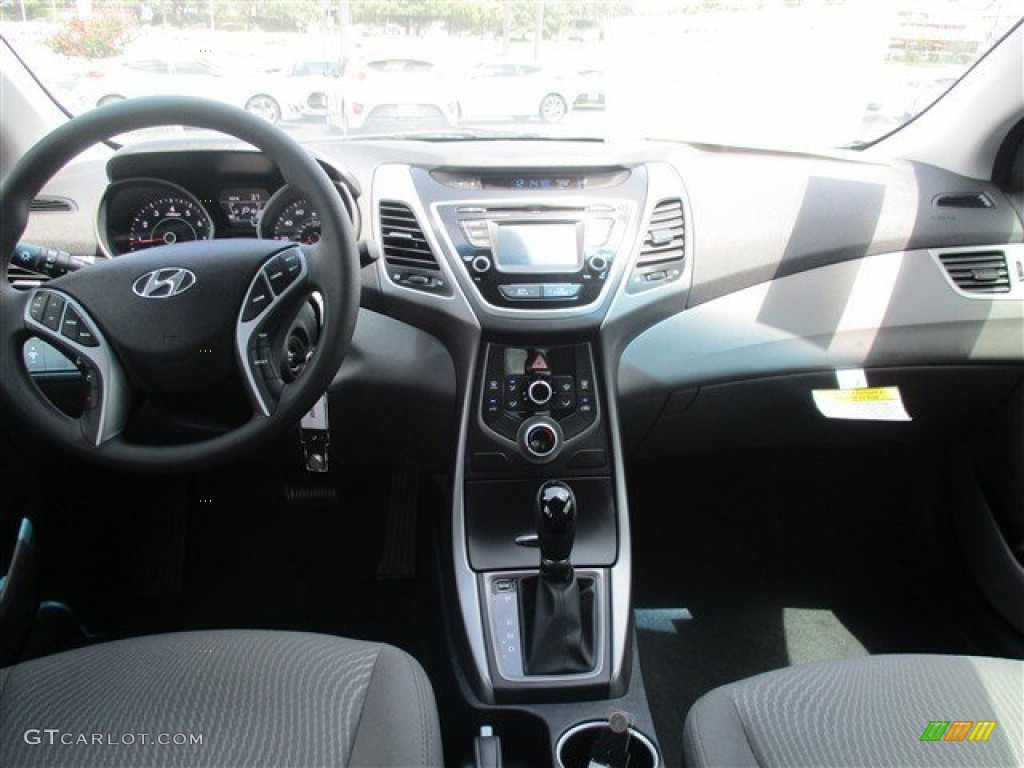 2016 Elantra SE - Phantom Black / Gray photo #14
