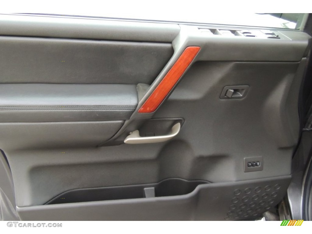 2005 QX 56 4WD - Silver Graphite Gray / Graphite photo #35