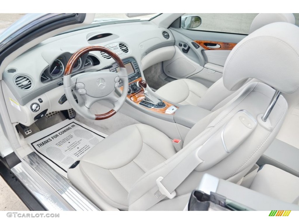 2007 Mercedes-Benz SL 550 Roadster Interior Color Photos