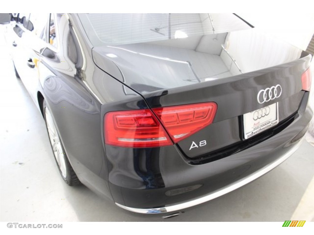2014 A8 3.0T quattro - Brilliant Black / Black photo #7
