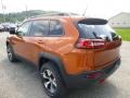 Mango Tango Pearl - Cherokee Trailhawk 4x4 Photo No. 3