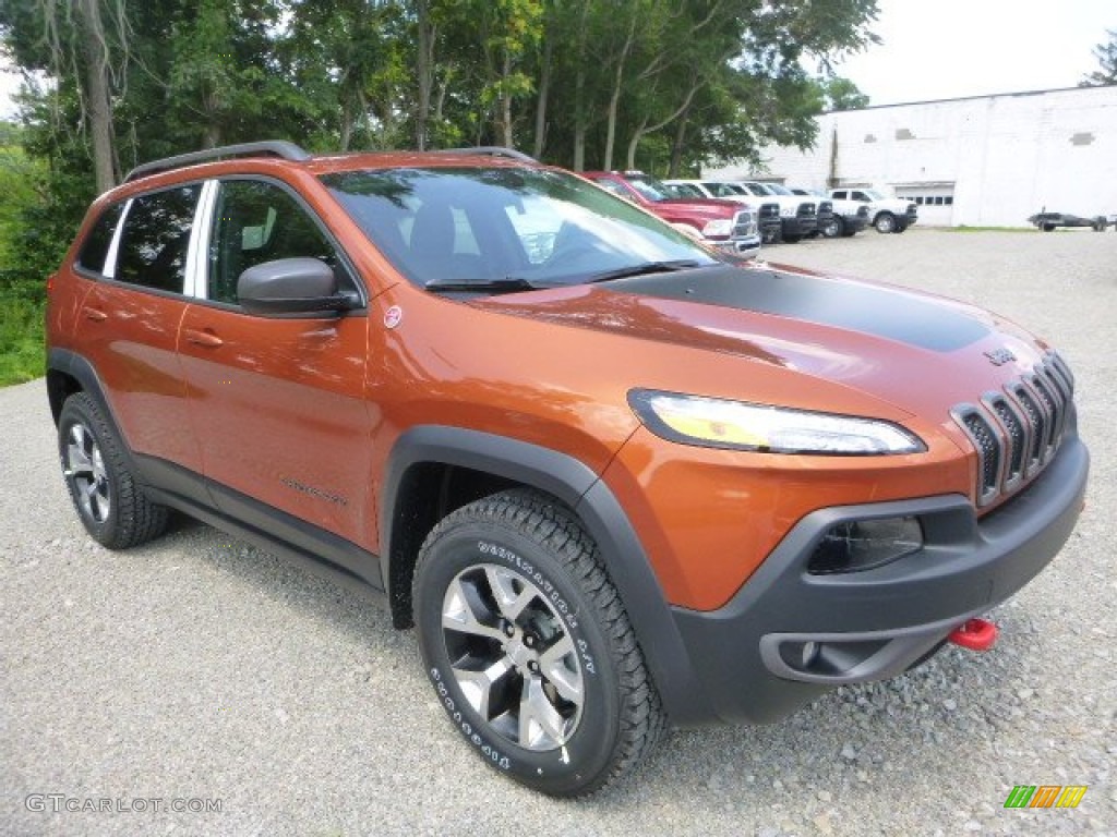 Mango Tango Pearl 2015 Jeep Cherokee Trailhawk 4x4 Exterior Photo #105512712