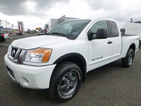 2015 Nissan Titan PRO-4X King Cab 4x4 Data, Info and Specs