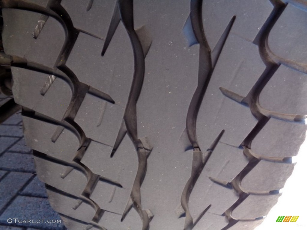 2003 H2 SUV - Pewter Metallic / Wheat photo #68
