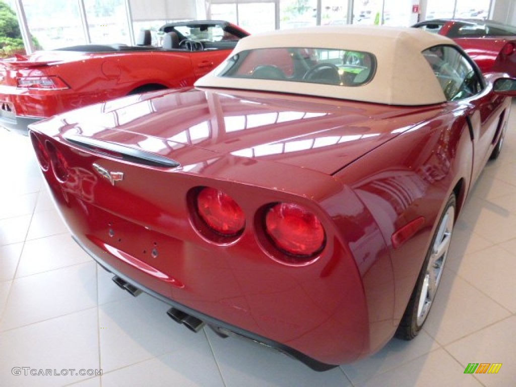 2010 Corvette Convertible - Crystal Red Metallic / Cashmere photo #4