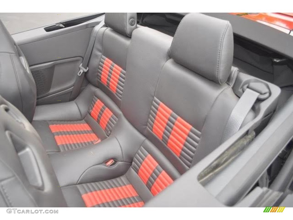 2013 Ford Mustang Shelby GT500 SVT Performance Package Convertible Rear Seat Photo #105515954