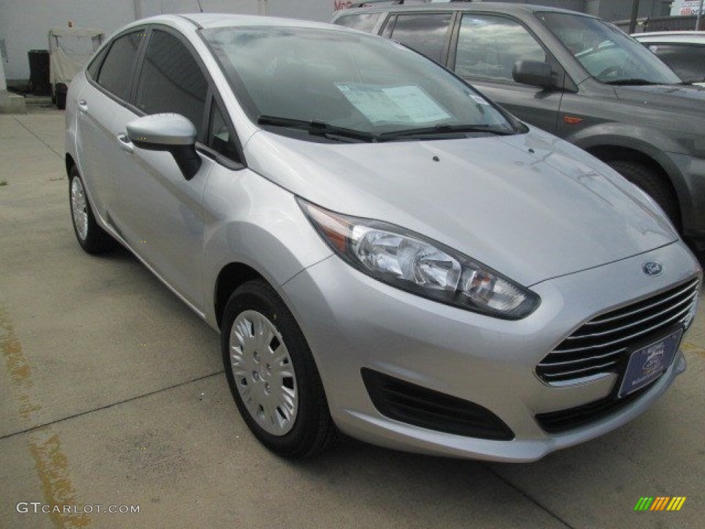 2015 Fiesta S Sedan - Ingot Silver Metallic / Charcoal Black photo #1