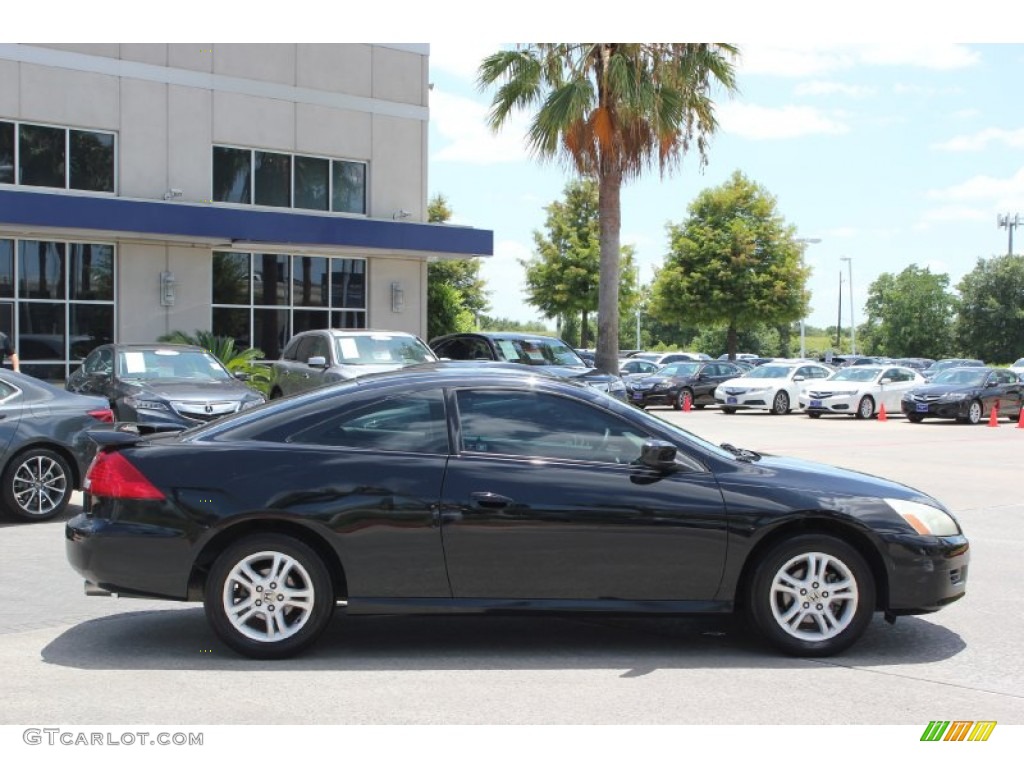 2006 Accord EX Coupe - Nighthawk Black Pearl / Gray photo #4