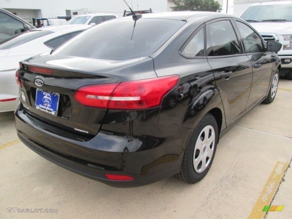 2015 Focus S Sedan - Tuxedo Black Metallic / Charcoal Black photo #8