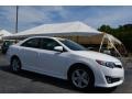 Super White - Camry SE Photo No. 1