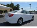 Super White - Camry SE Photo No. 3